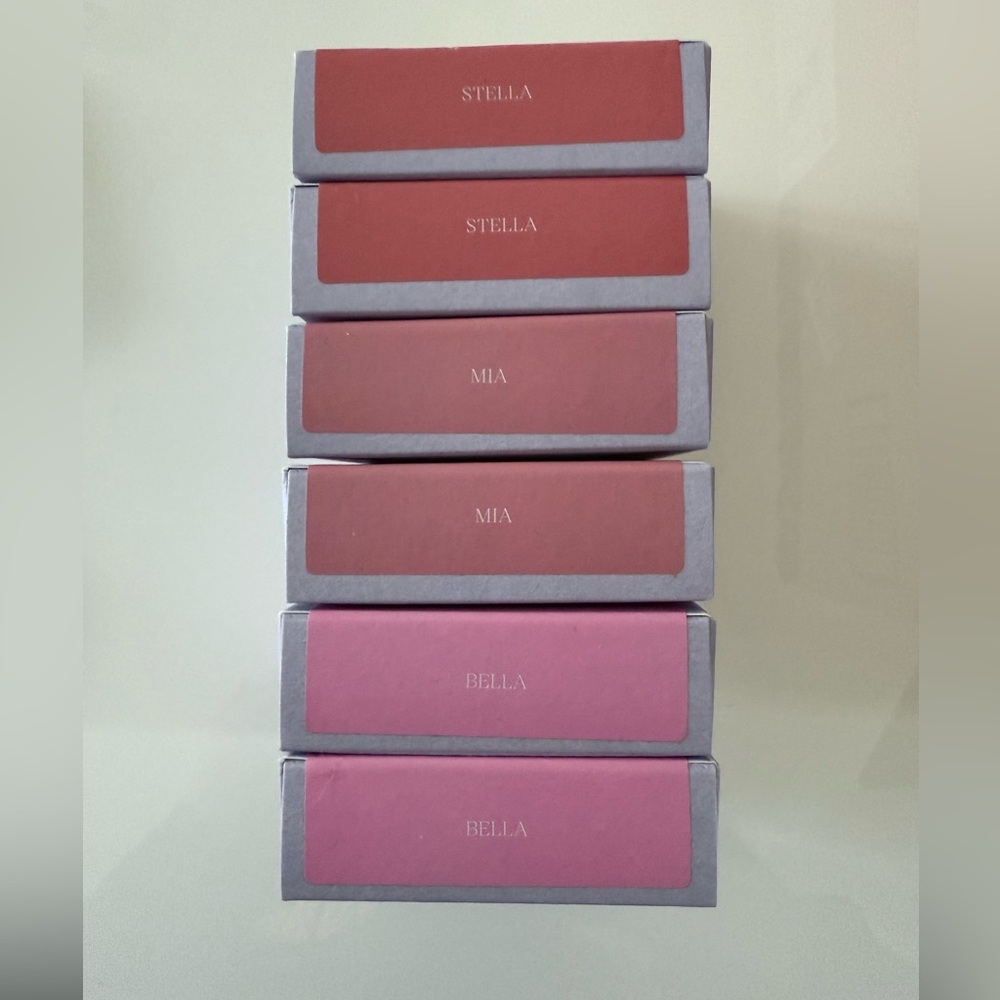 NIB Saie Beauty Supersuede Radiant Blush Powder in Assorted Shades (choice)